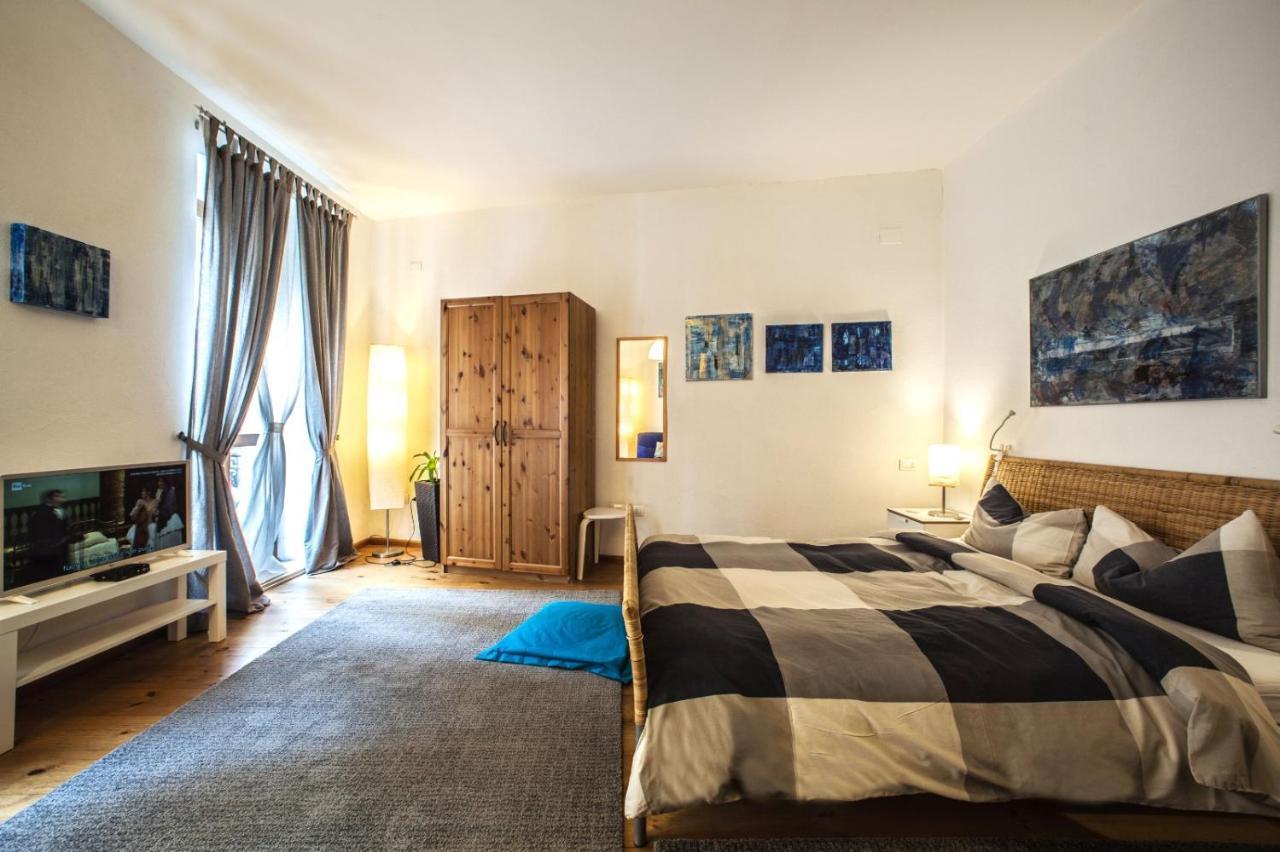 Studio Apartments Centro Storico Via Manno Cagliari Eksteriør billede
