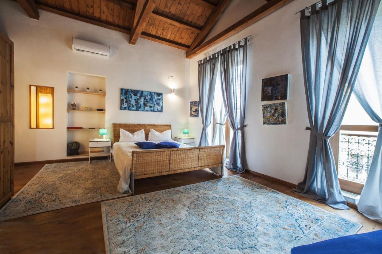 Studio Apartments Centro Storico Via Manno Cagliari Eksteriør billede