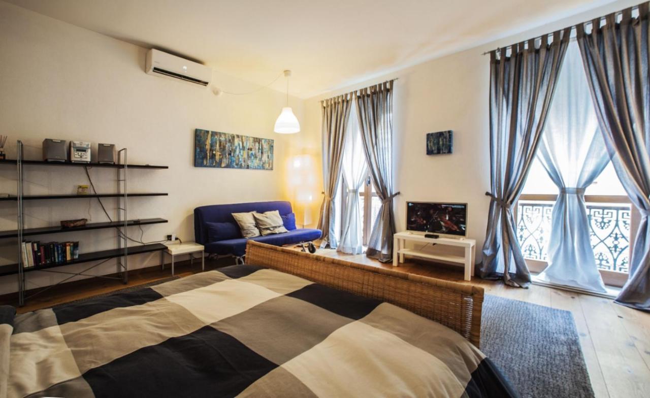 Studio Apartments Centro Storico Via Manno Cagliari Eksteriør billede