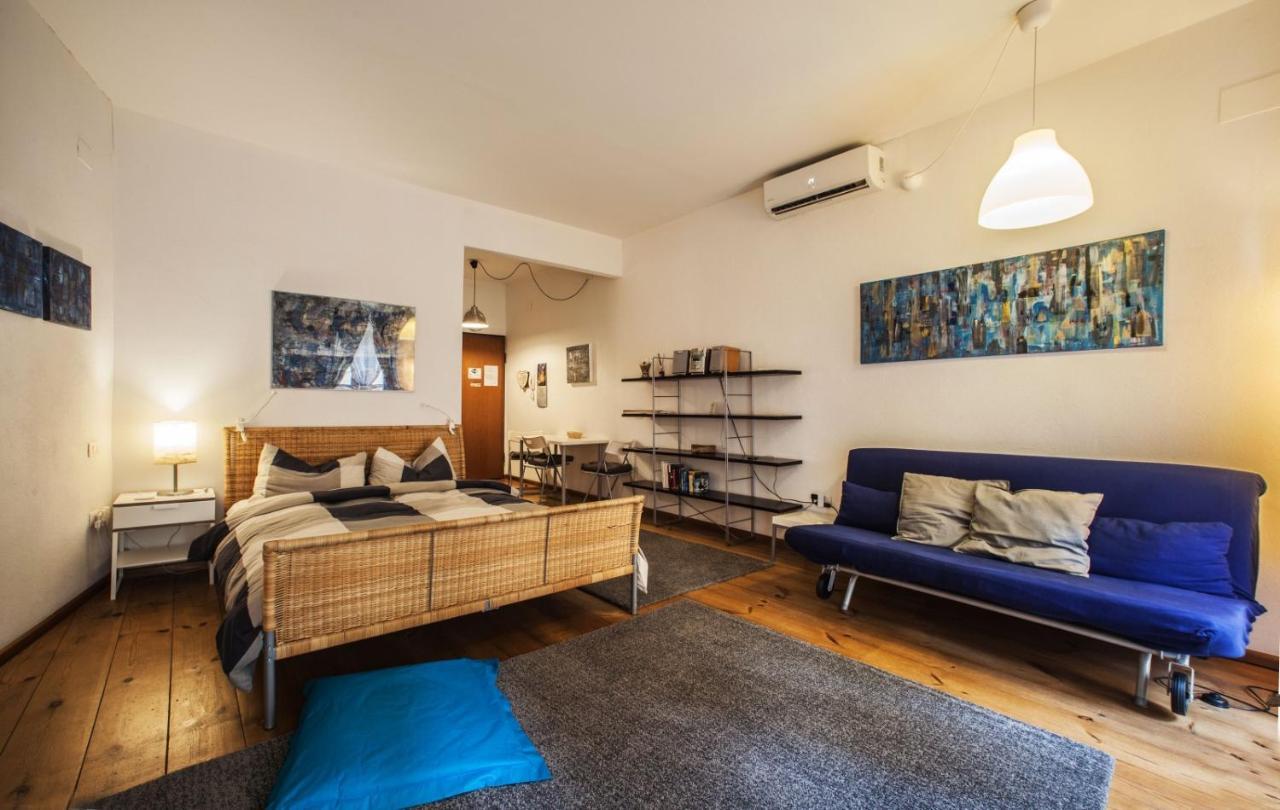 Studio Apartments Centro Storico Via Manno Cagliari Eksteriør billede