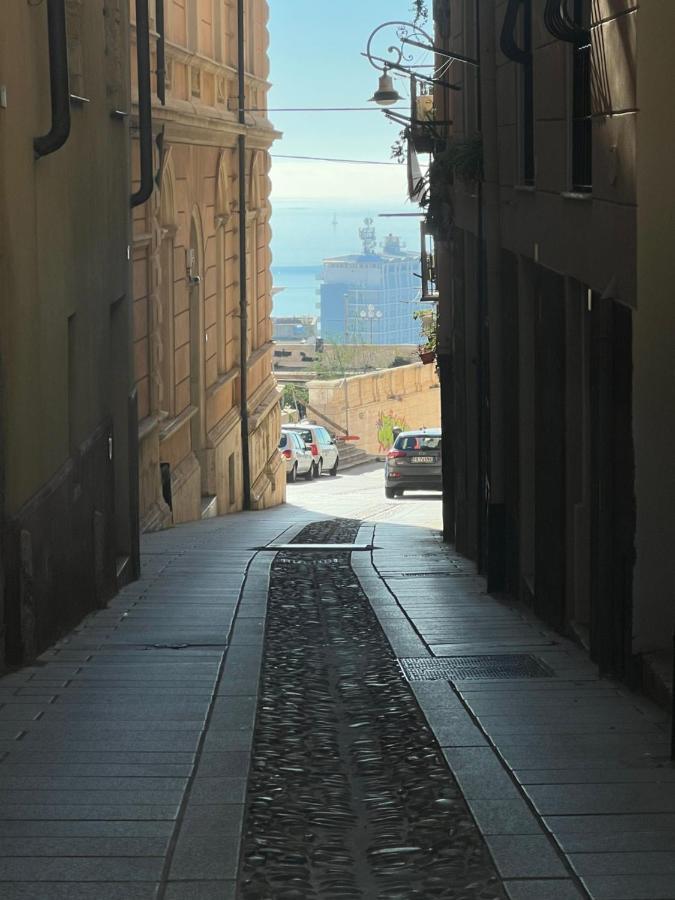 Studio Apartments Centro Storico Via Manno Cagliari Eksteriør billede