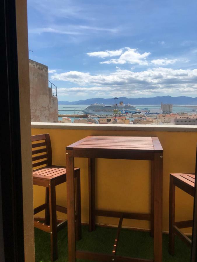 Studio Apartments Centro Storico Via Manno Cagliari Eksteriør billede