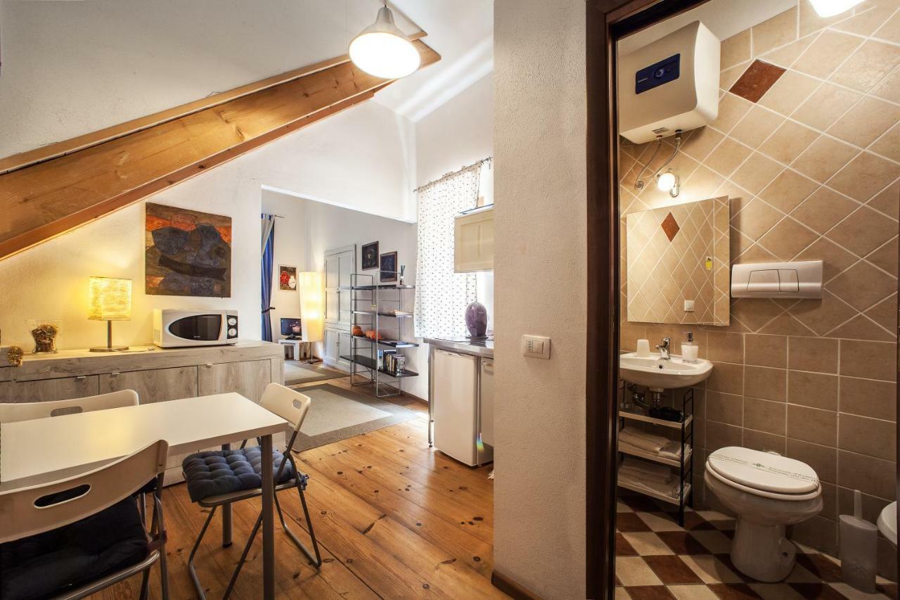 Studio Apartments Centro Storico Via Manno Cagliari Eksteriør billede