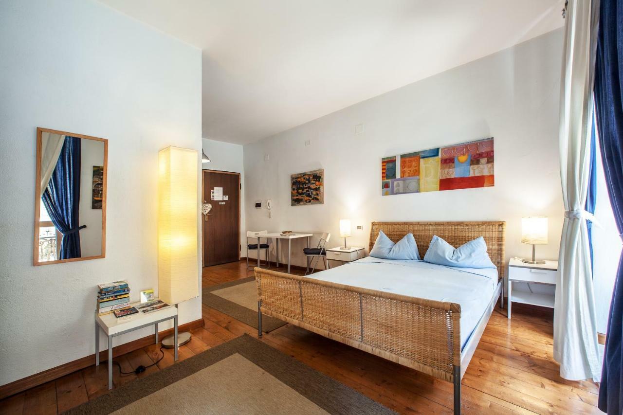 Studio Apartments Centro Storico Via Manno Cagliari Eksteriør billede